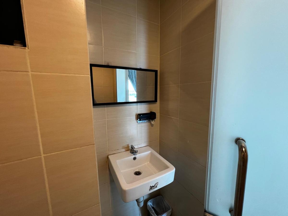 Itcc Manhattan Suites By Prime Penampang Bagian luar foto